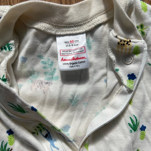 Hanna Andersson zipper pajamas size 6-9 months and 18-24 months - Picture 3 of 7